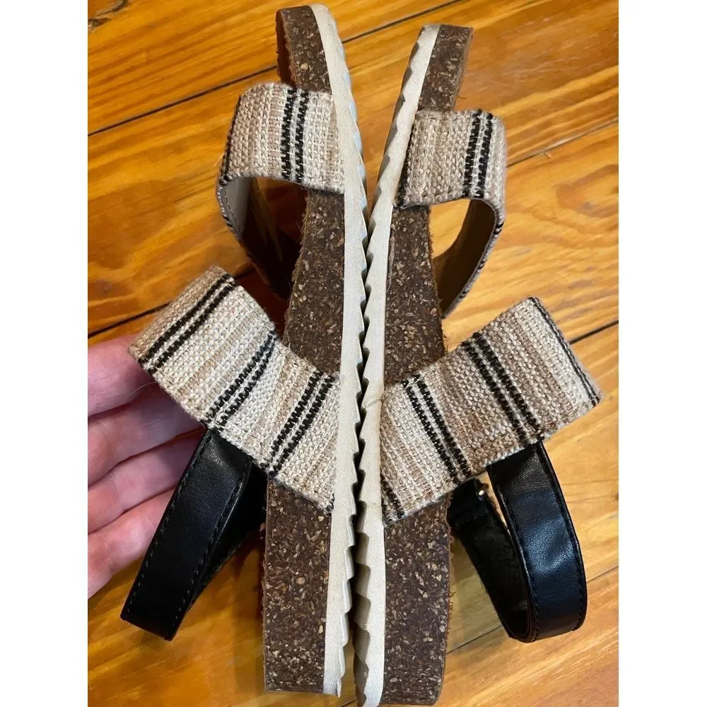 Old Navy Linen Sandals Size 13‎